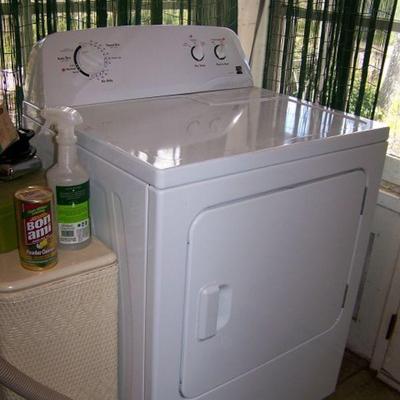 Near New Kenmore Electric Dryer 200 Series