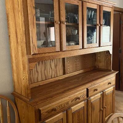 Oak china hutch/display cabinet