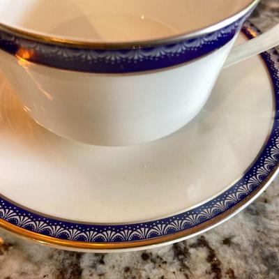 12 Place Setting Royal Worcester "Avalon" England