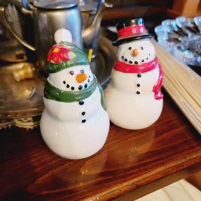 Holiday Salt and Pepper Shakers