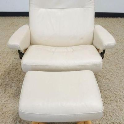 1136	MODERN KORNES LEATHER SWIVEL & RECLINING CHAIR W/OTTOMAN, NORWAY
