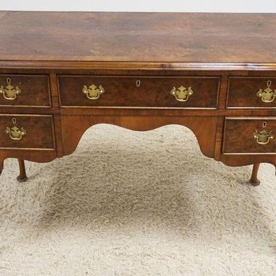 1122	BANDED WALNUT 5 DRAWER LOW BOY W/QUEEN ANNE LEGS & SHELL CARVED KNEE, APPROXIMATELY 42 IN X 20 IN X 29 IN HIGH
