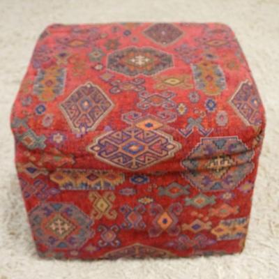 1092	CARPET UPHOLSTERED FOOT STOOL, APPROXIMATELY 20 IN X 20 IN X 16 IN
