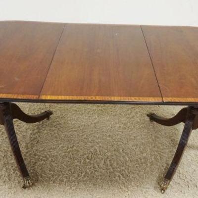 1082	ANTIQUE MAHOGANY BANDED OVAL 3 PART TABLE, APPROXIMATELY 87 IN X 42 IN X 30 IN HIGH
