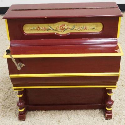 1123	FAVENTIA ROLLER ORGAN, SOME PAINT LOSS, APPROXIMATELY 23 IN X 13 IN X 23 IN HIGH
