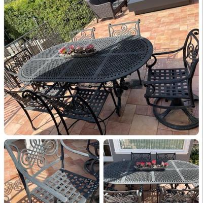 OUTDOOR FURNITURE-TABLE 82