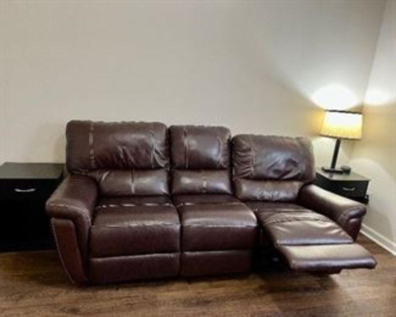 Dallas Whole House Sale! Very nice furniture and household