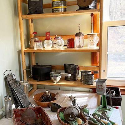 Coffee Mills/Scales/Vintage
