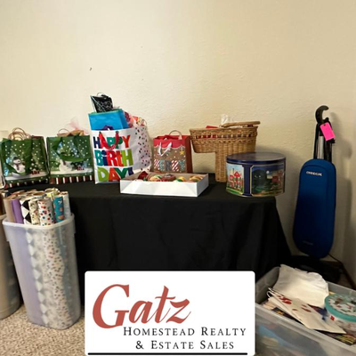 Estate sale photo