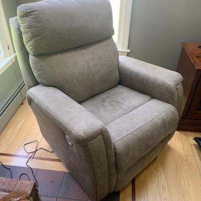 Southern Motion electric recliner, 1 year old