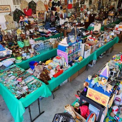 Estate sale photo