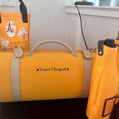 Veuve Clieqout picnic set and champagne cooler 