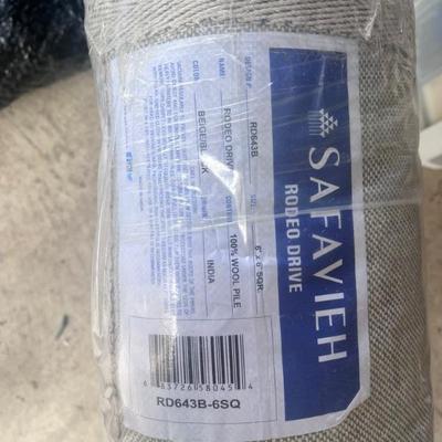 Safavieh modern (brand new) 