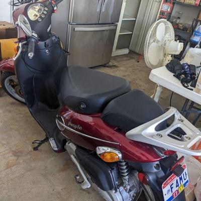 150cc kymco scooter 