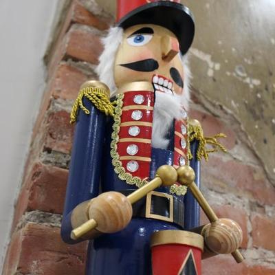 Nutcracker drummer
