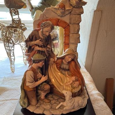 It's Christmas in July! So much Christmas decor, ornaments, figurines, trees, Santas, snowmen, candlesticks, music boxes, novelty,...