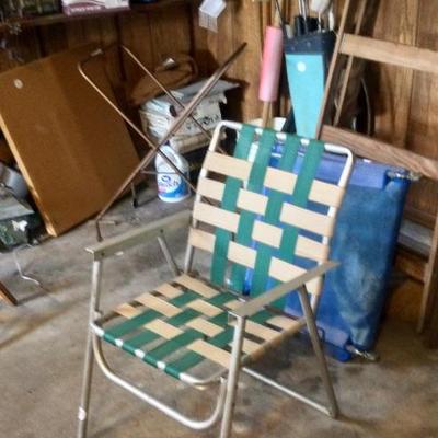 Retro lawn chair