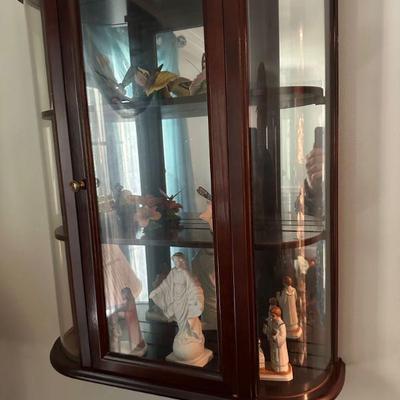 Glass Case with Mirrors