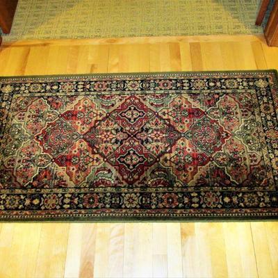 Belgium wool rug 5x2.7