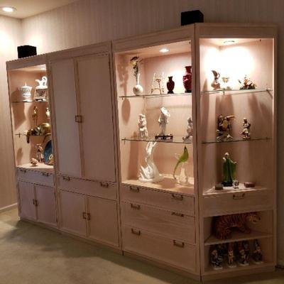 Drexel Heritage display wall unit