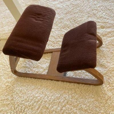 Vintage Ergonomic Kneeling Chair