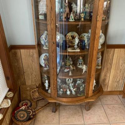 Curio cabinet 