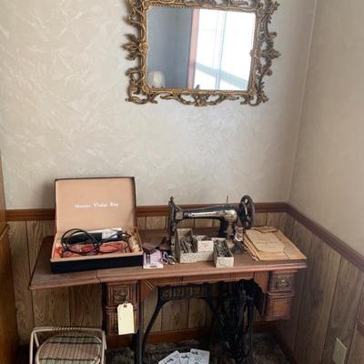 Sewing machine 