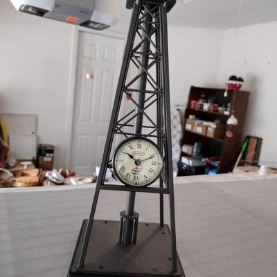 Conoco Derrick Clock