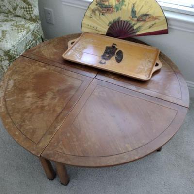MCM 4-pc Round Divide Wedge Pie Coffee Table