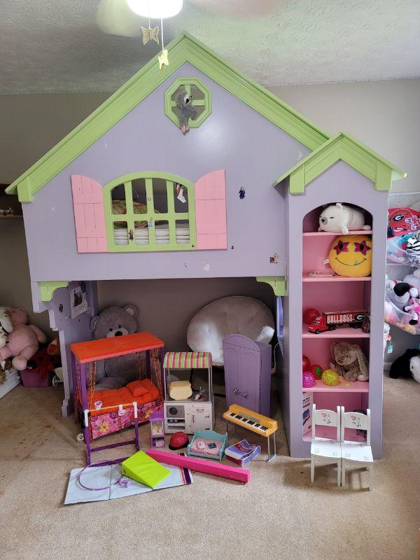 Everything from AZ Estate Sale /25 OFF SATURDAY