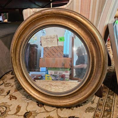WALL MIRROR IN BEVELED MIRROR FRAME