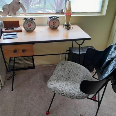 Amazing vintage desk and chair