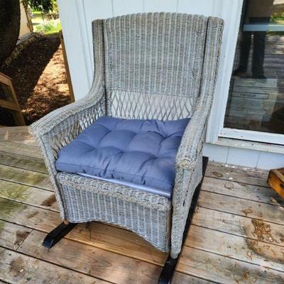 Wicker rocker