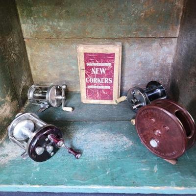 Fishing reels