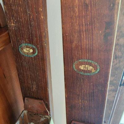 A&F wood skis