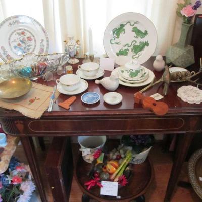 ** PRESALE ITEM: Antique entry table that makes into a dining table (small veneer damage on rt side)  $200 ** Table Sold **