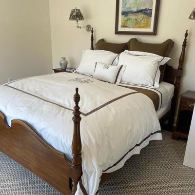 Pennsylvania House Queen Four Poster bed