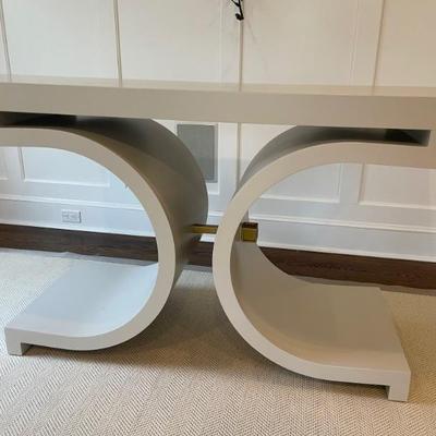 Oomph! Console Table