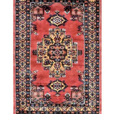 Hand knotted Kafkazi Rug 5'4