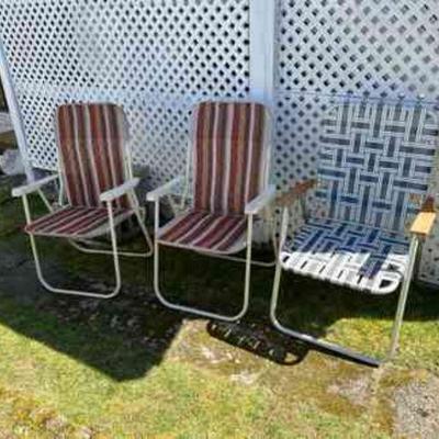 (3) Retro Folding Beach Chairs
