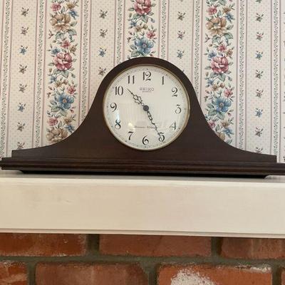 Seiko Quartz Westminister Whittington mantle clock