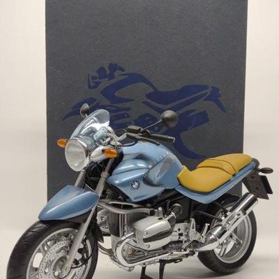 Minichamps BMW R1150R 1/10 Scale Motorcycle Model