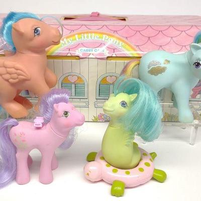 1980s My Little Pony G1 Ponies & Case