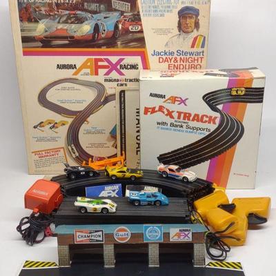 Aurora AFX Jackie Stewart Slot Car Race Set