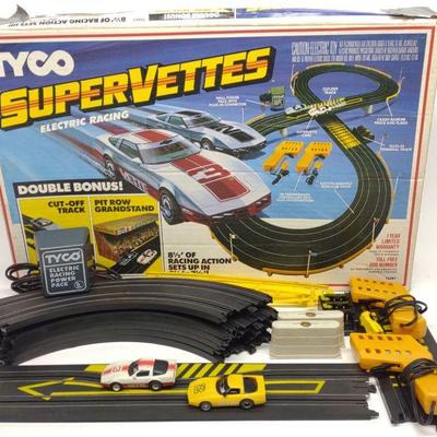1984 Tyco Supervettes Slot Car Racing Set in Box