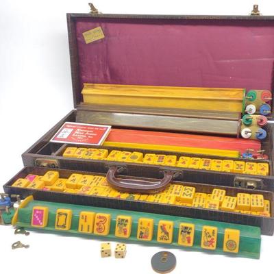 Cardinal Bakelite Mahjong Game Set