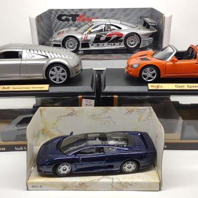 4 Maisto Die-cast Model Sports Cars w/ Boxes