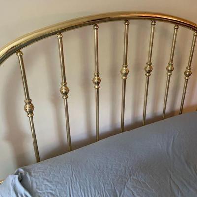 Queen size brass bed frame