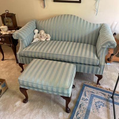 SPECTACULAR Traditional Classic Loveseat with Queen Ann Legs & Matching Ottoman