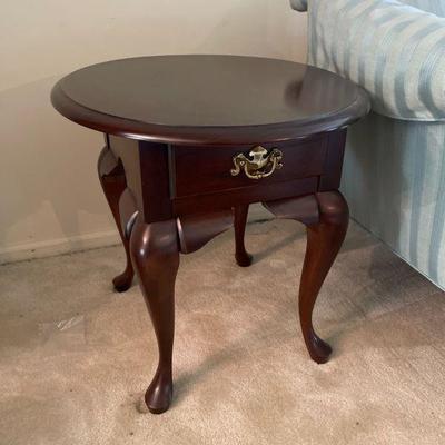 BEAUTIFUL Hardwood Side Table